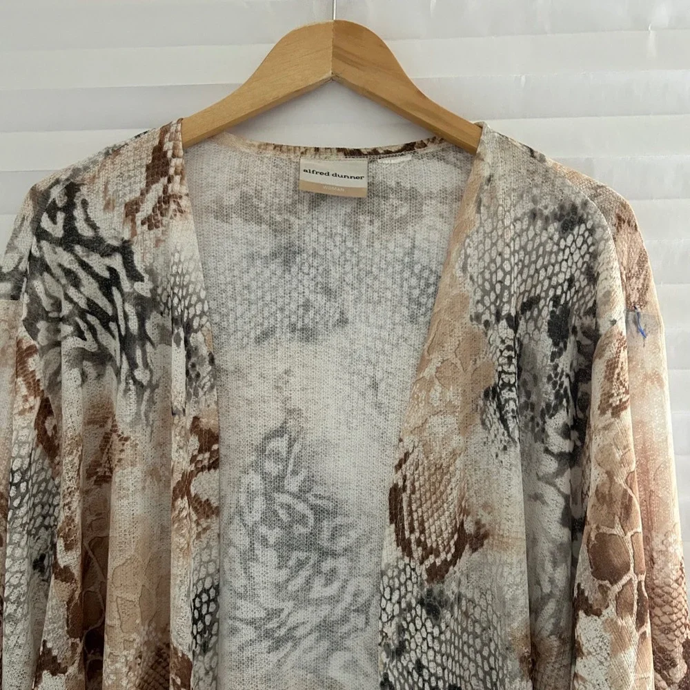 Alfred Dunner‎ Woman Animal Print Open Front Cardigan Brown Tan Grey Snake Print